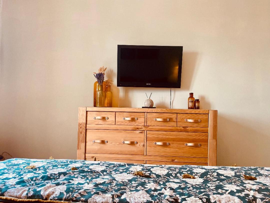 Appartement Belle-Vue Beaucaire  Luaran gambar