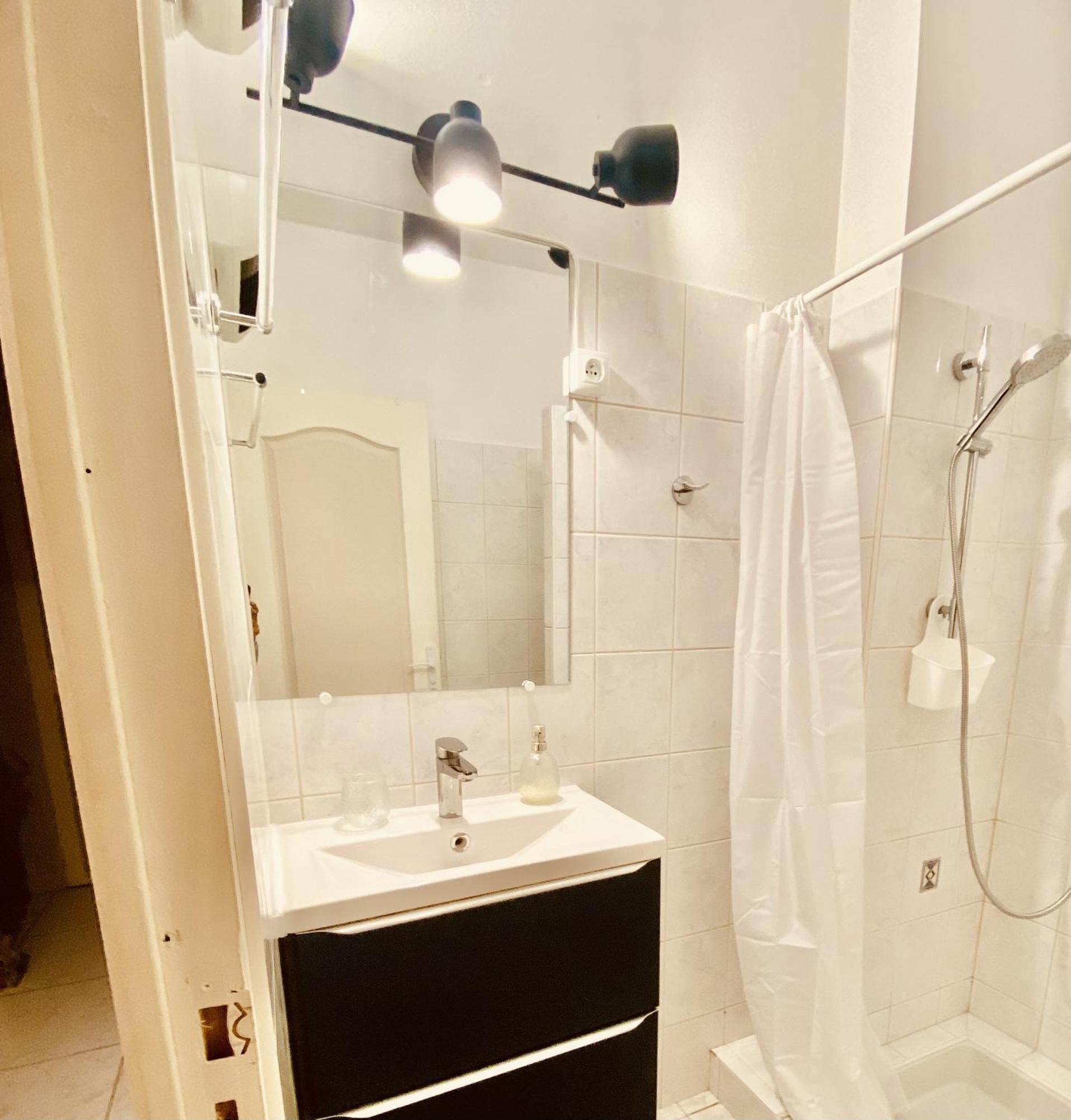 Appartement Belle-Vue Beaucaire  Luaran gambar